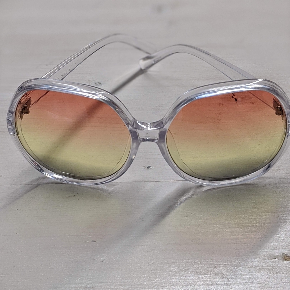 Large clear circle sunglasses